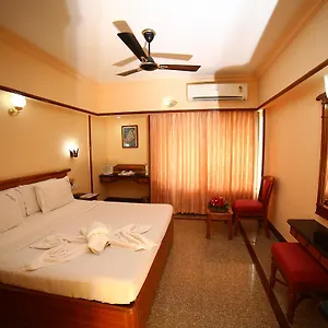 Hotel Mayura Residency
