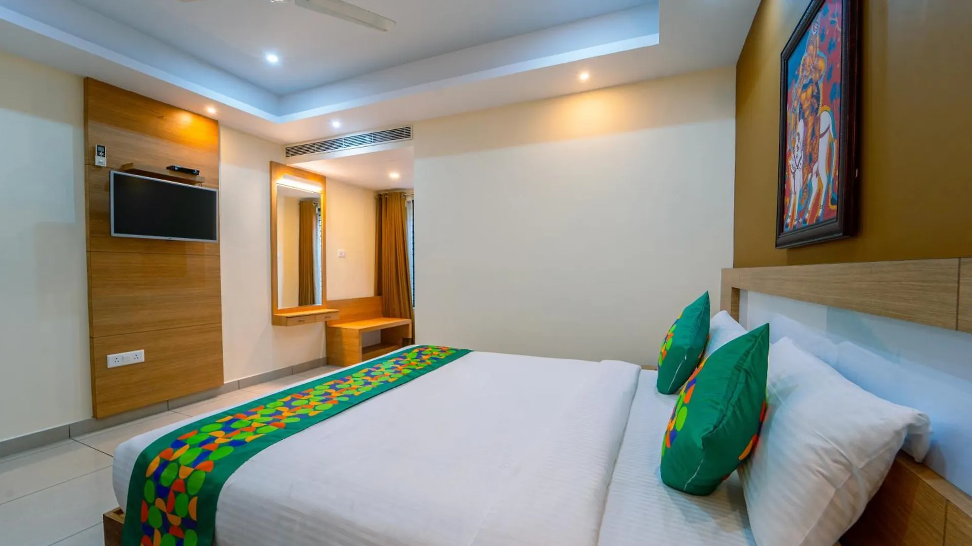 Treebo Sree Varshavilas Regency, 2 Mins From Guruvayoor Temple Guruvāyūr Hotel